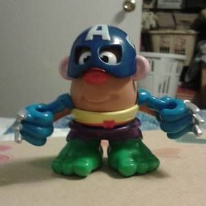 Meet your Posher, Angela